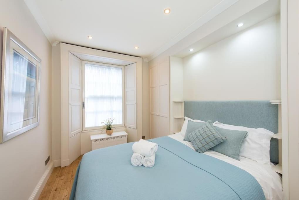 Self Catering , City Centre Apartment With Parking Эдинбург Экстерьер фото