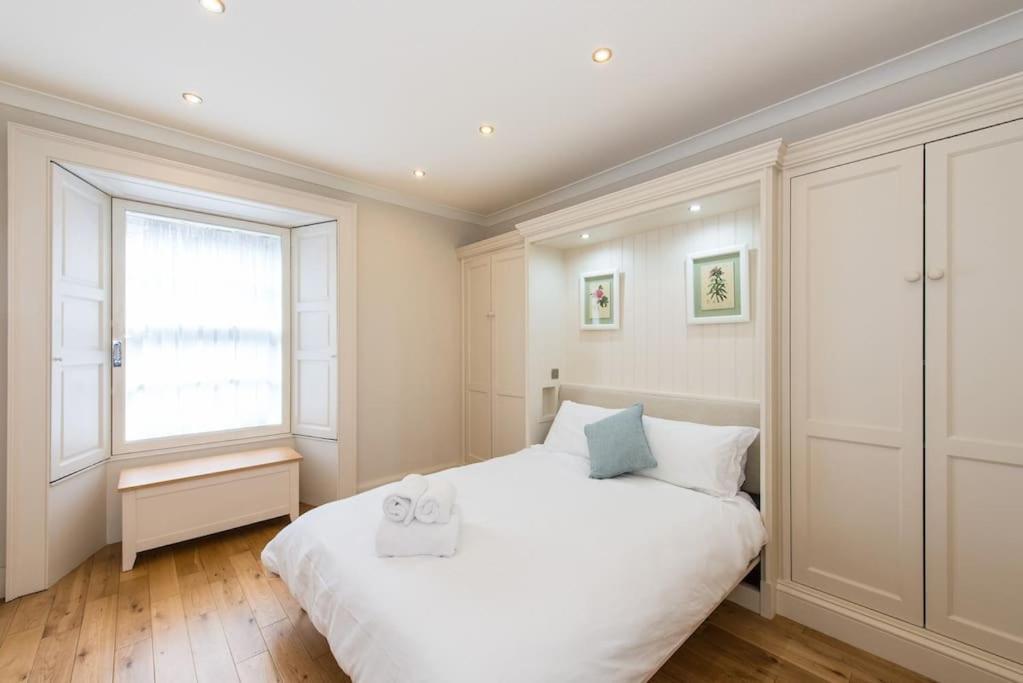 Self Catering , City Centre Apartment With Parking Эдинбург Экстерьер фото